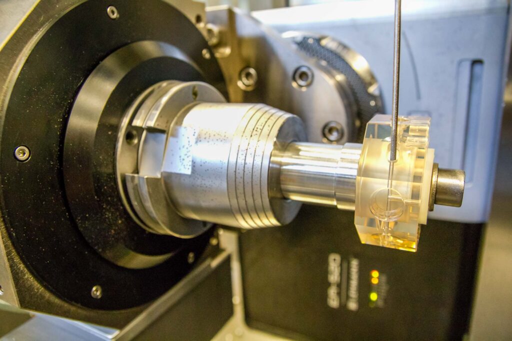 Ultraschall-Schleifmaschine USG - dama technologies ag