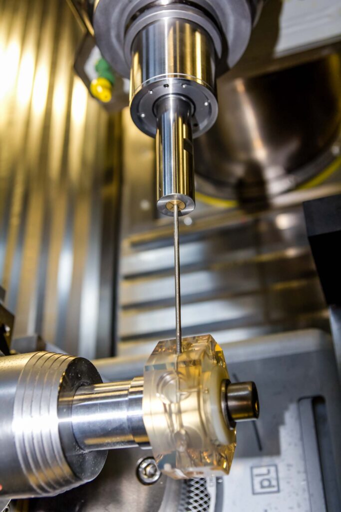 Ultraschall-Schleifmaschine USG - dama technologies ag